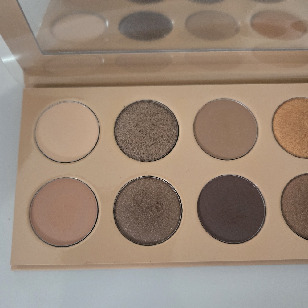 KKW Beauty Classic 2 Eyeshadow Palette - Picture 4 of 6